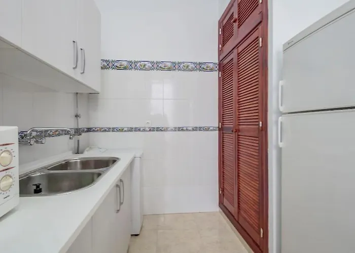 Cosy Flat In The Heart Of *